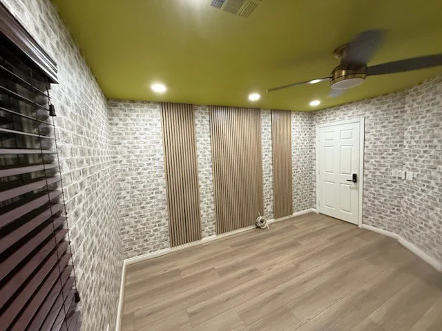 Wallpaper Removal Services in Atlanta